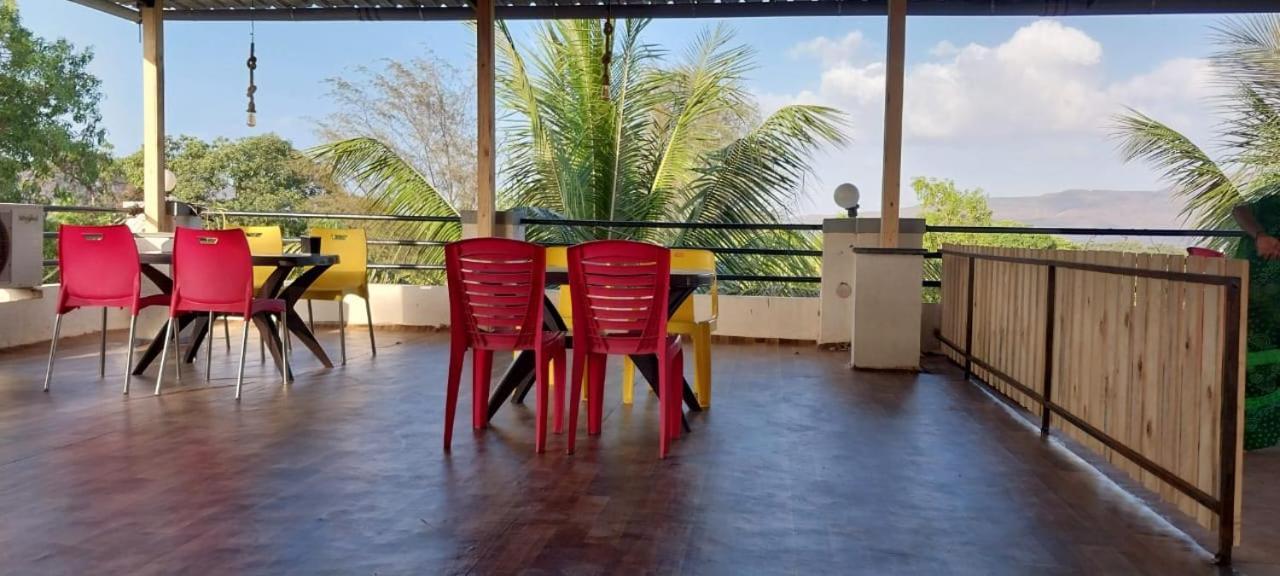Karla Retreat Resort Lonavala Eksteriør billede