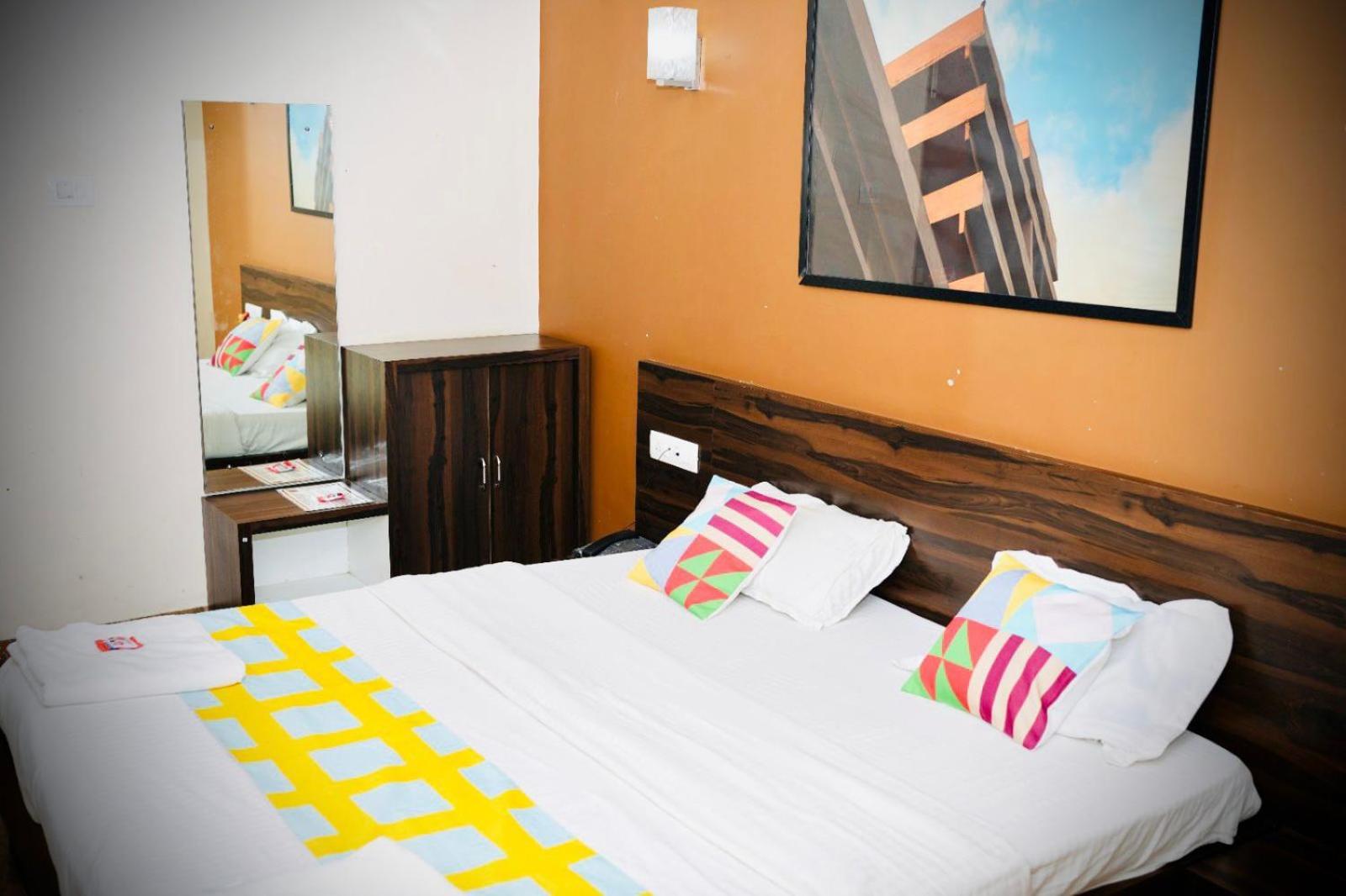 Karla Retreat Resort Lonavala Eksteriør billede